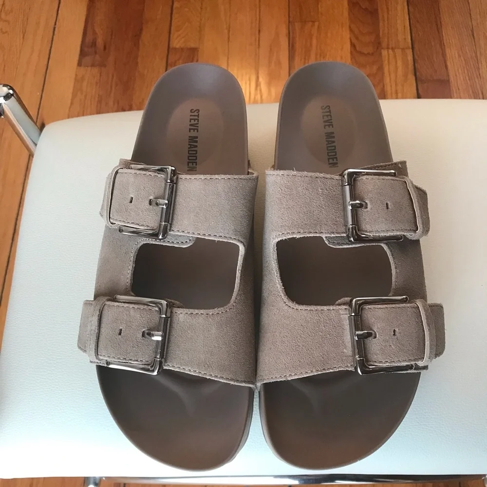Steve Madden Tan Slide Sandals - Picture 15 of 15